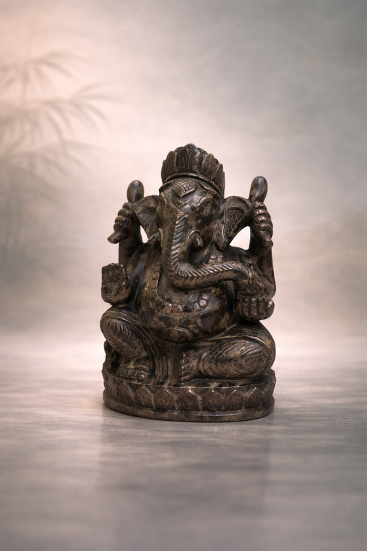 Gemstone Lord Ganesha unpainted