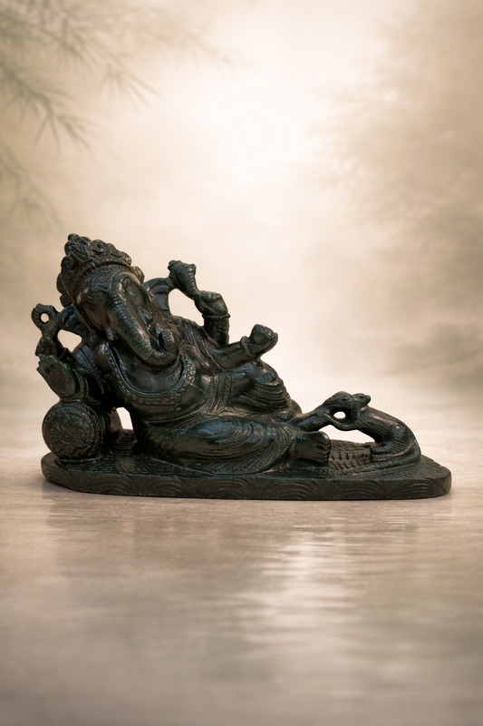 Gemstone Lord Ganesha unpainted (Copy)