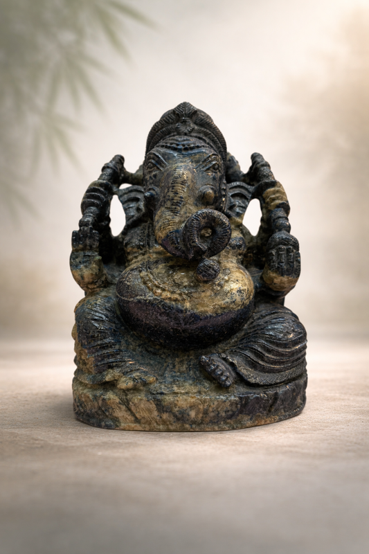 Gemstone Lord Ganesha unpainted (Copy)